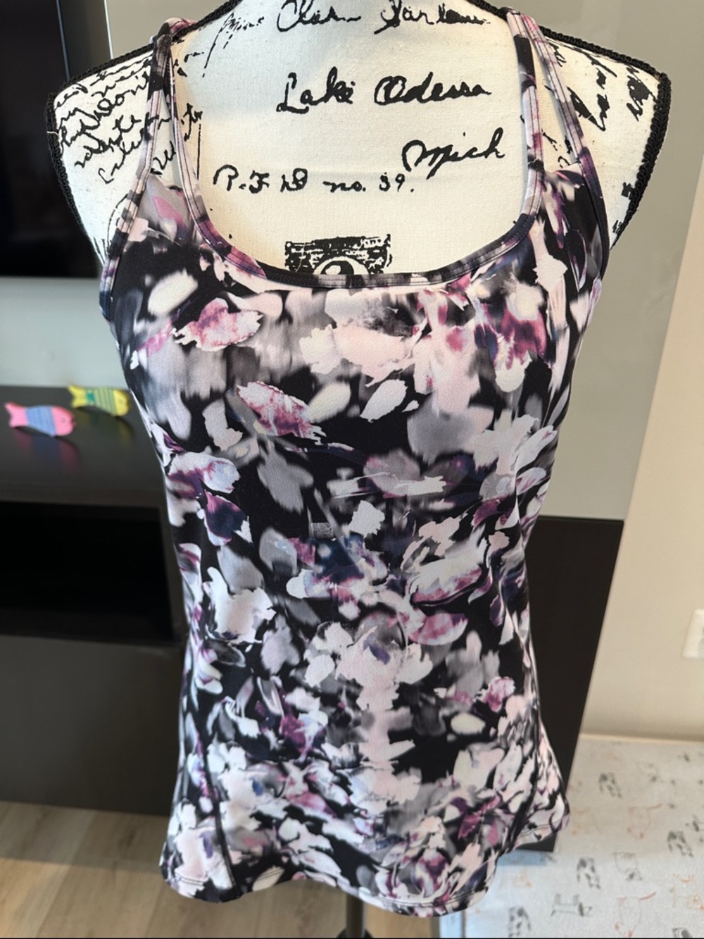 Floral Print Racerback YOGA Tank Top - Black & Pink SIZE MEDIUM